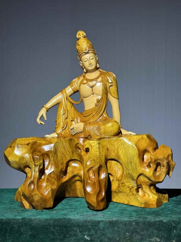 Seated Avalokiteshvara – Hand-Carved in Imperial Golden Nanmu